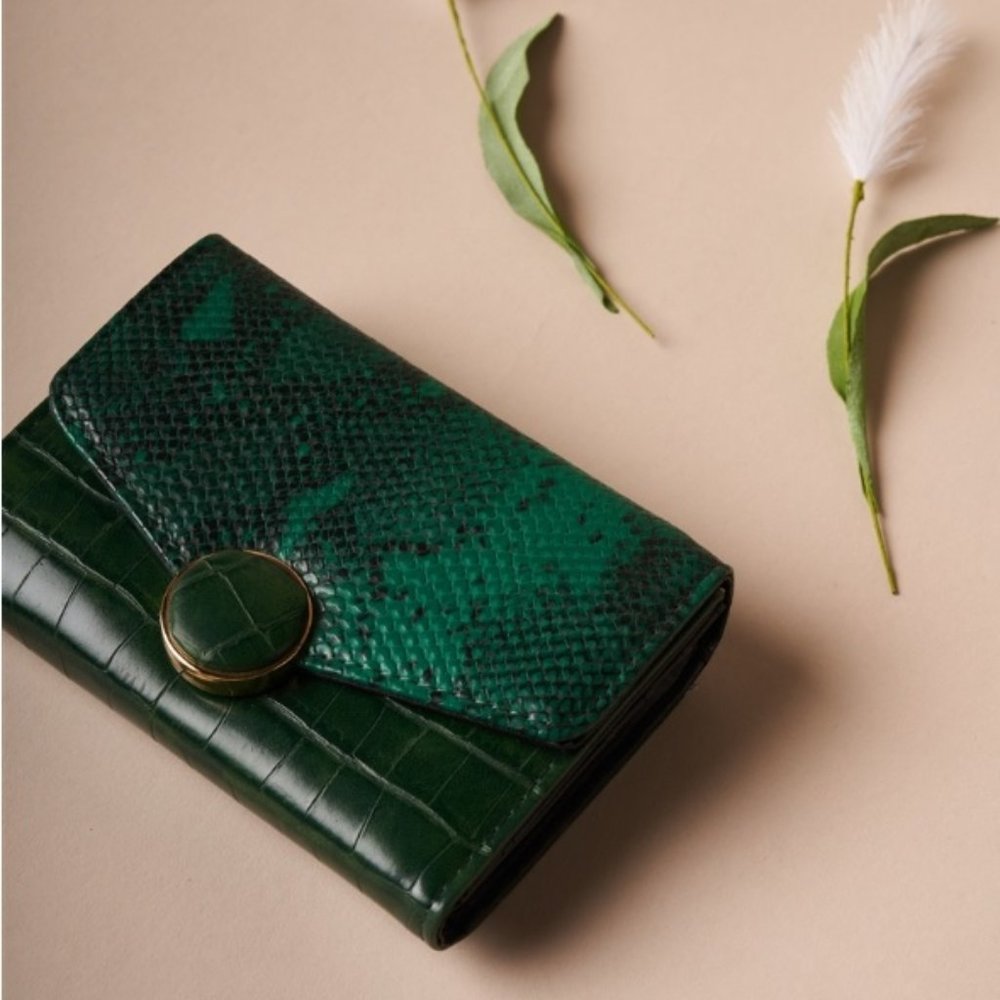 Deep Green Snake Python Three Way Wallet